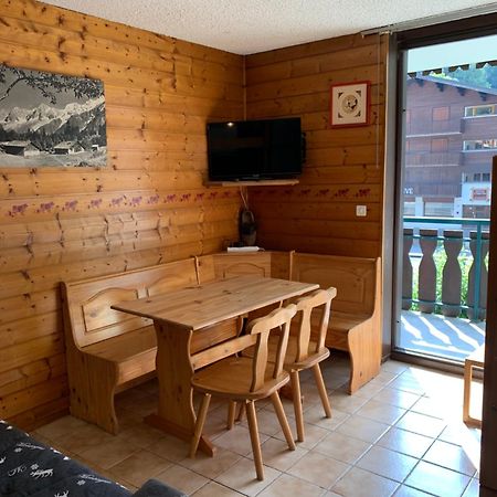 155 Piste dans mon canapé Châtel Exterior foto