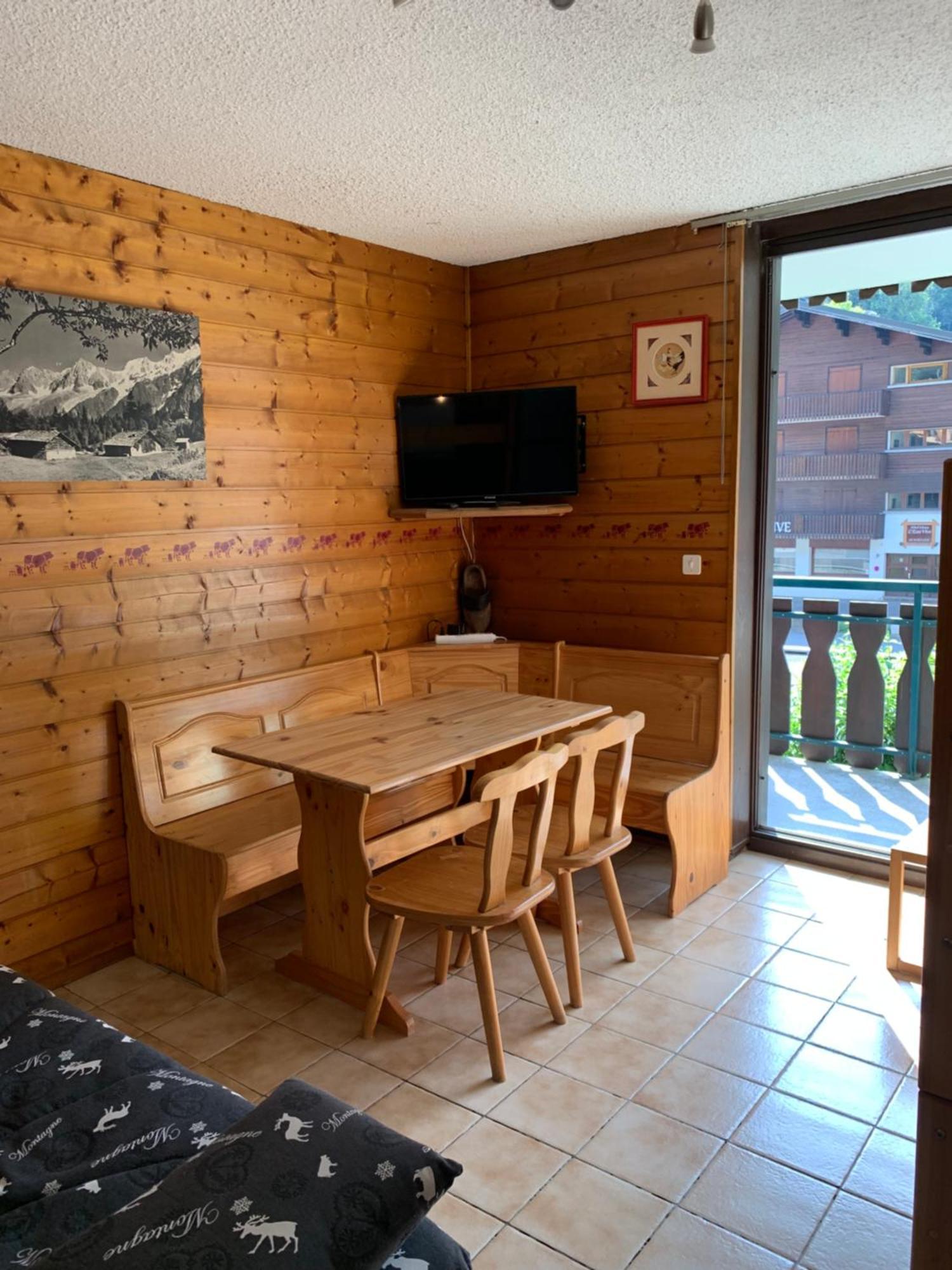 155 Piste dans mon canapé Châtel Exterior foto